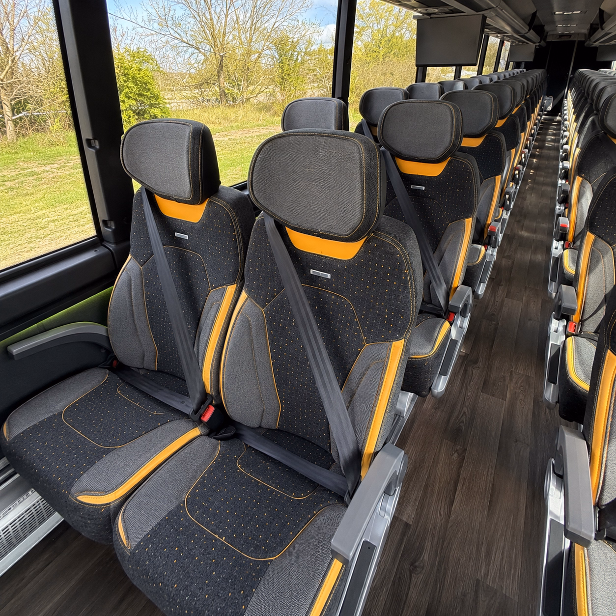 charter bus transfers to philadelphia international airport phl from bethlehem