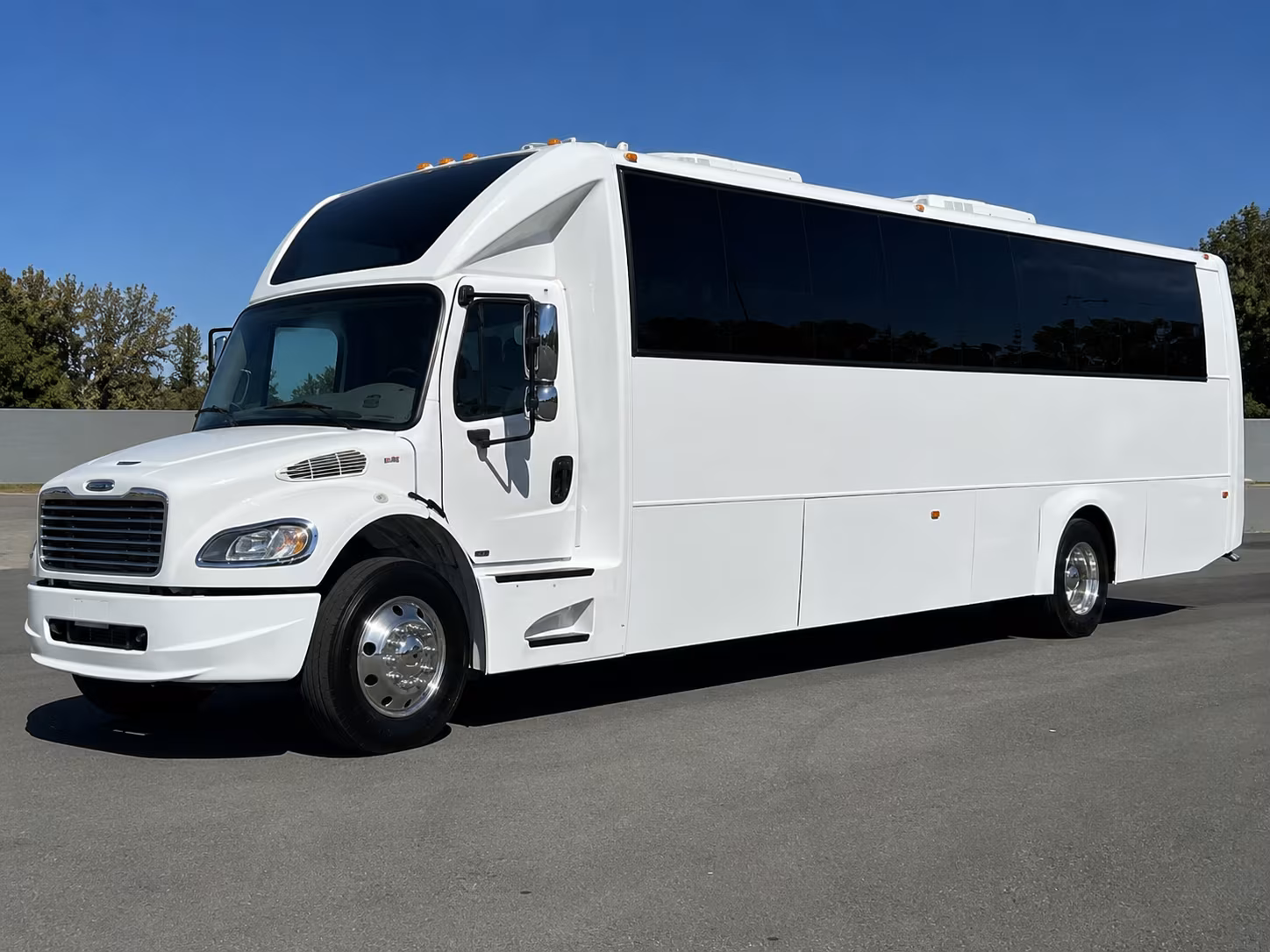 party buses and minibuses for bethlehem bachelorette nights and bridal party trips